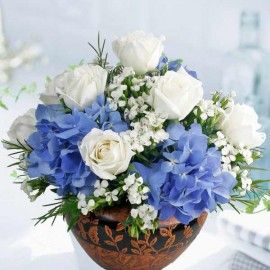 Hydrangea Flower & Roses Table Arrangement Delivery